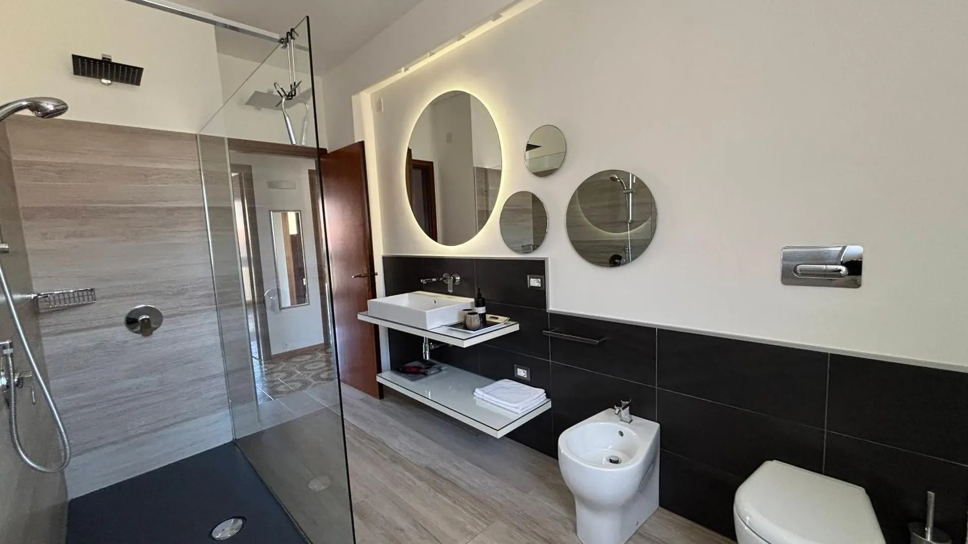 Archimede Lounge Apartment Cefalu