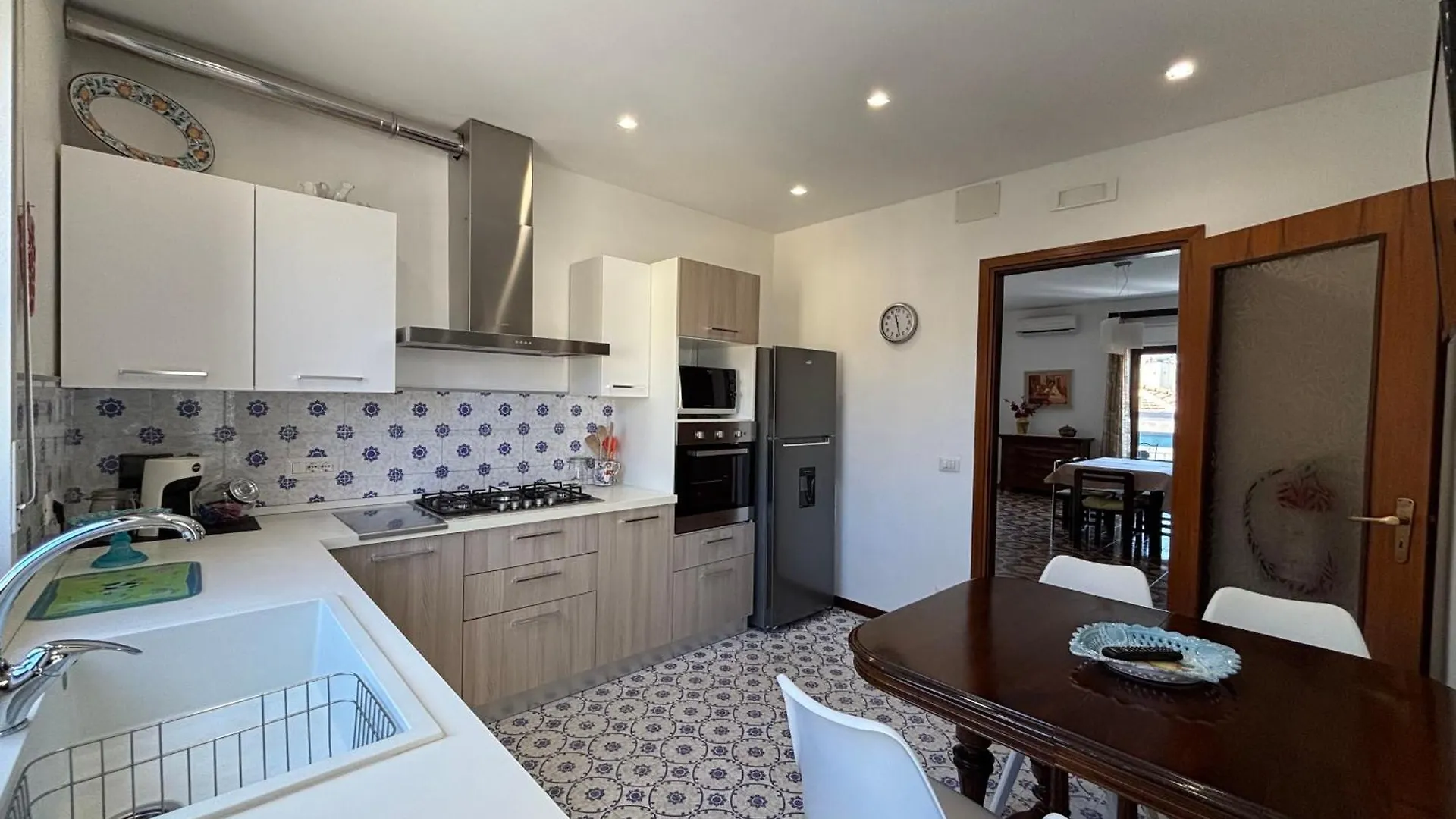 Archimede Lounge Apartment Cefalu
