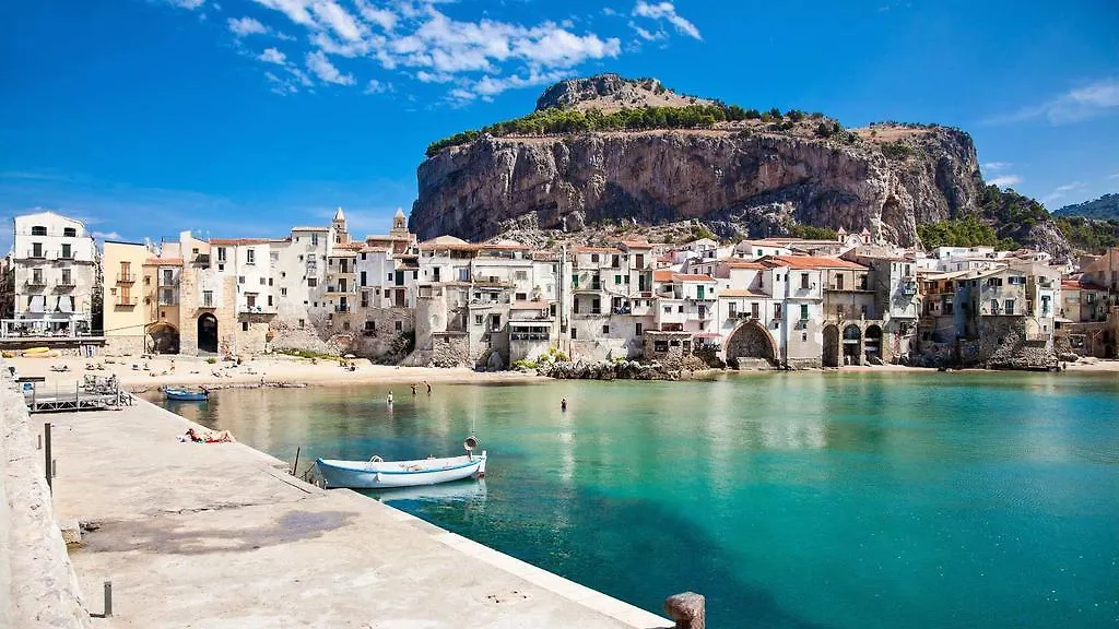 Archimede Lounge Apartment Cefalu